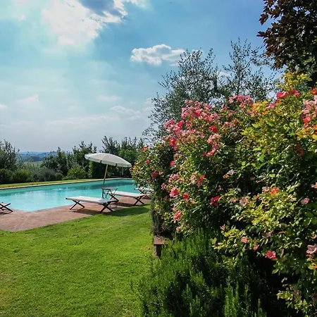 With Private Swimming Pool And Spacious Garden In The Valdichiana, Close To * Cortona