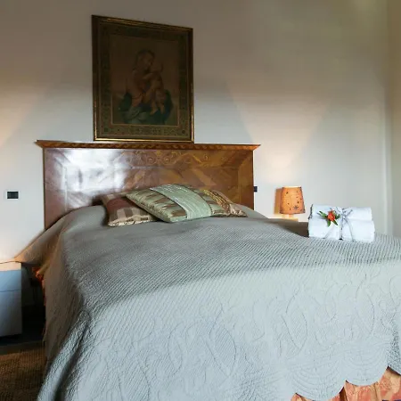 With Private Swimming Pool And Spacious Garden In The Valdichiana, Close To