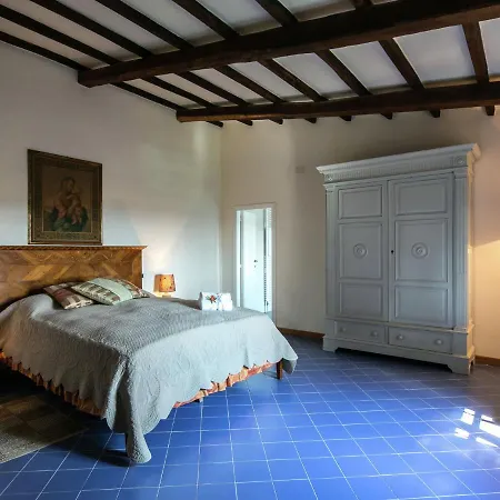 With Private Swimming Pool And Spacious Garden In The Valdichiana, Close To *